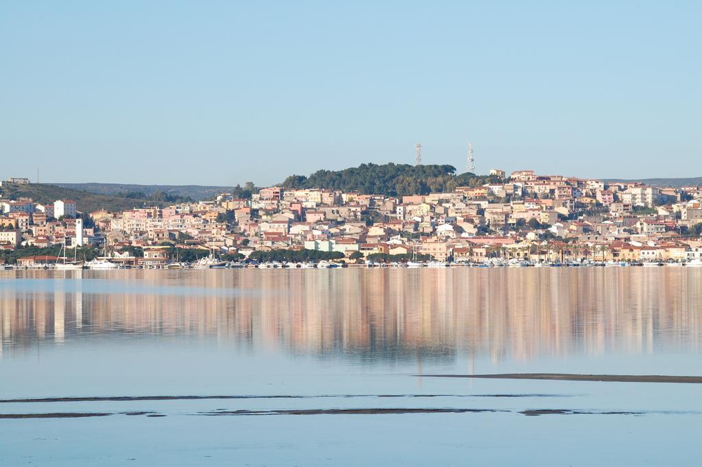 Domo La Vela Hotel Sant'Antioco Exterior photo